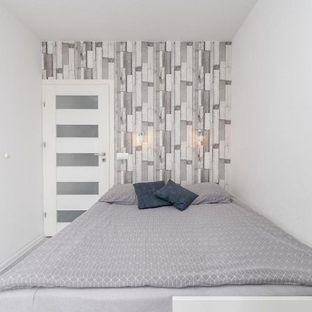 Chill Apartment - Ludwika Rydygiera Cracovia Exterior foto